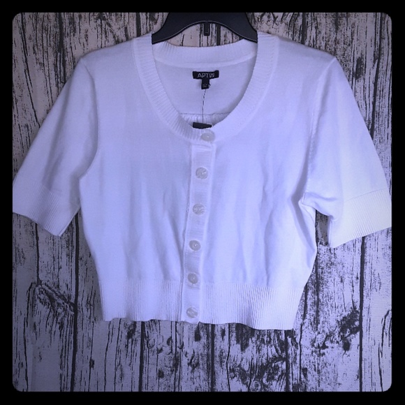 Apt. 9 Tops - Women's white button up Apt.9 new short sleeve top
